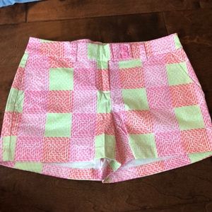 Vineyard vines patterned shorts